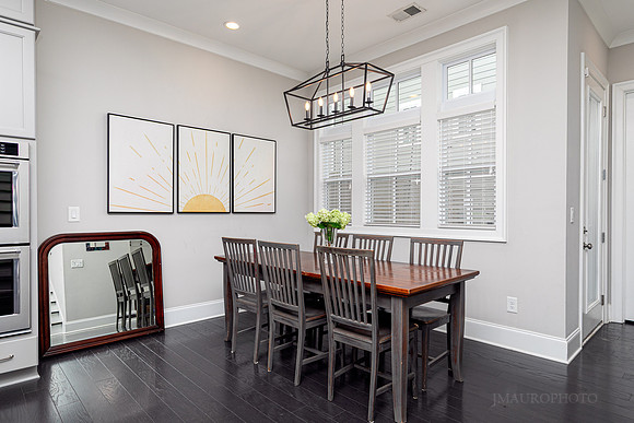 383 Summerhour St-15