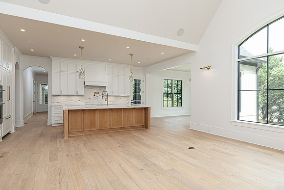 5400 Sargent Rd-22