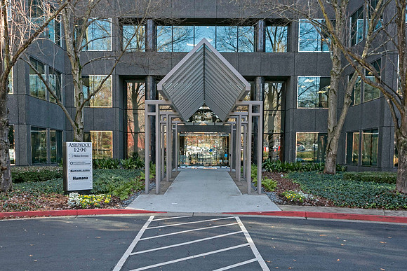 1200 Ashwood Pkwy-1