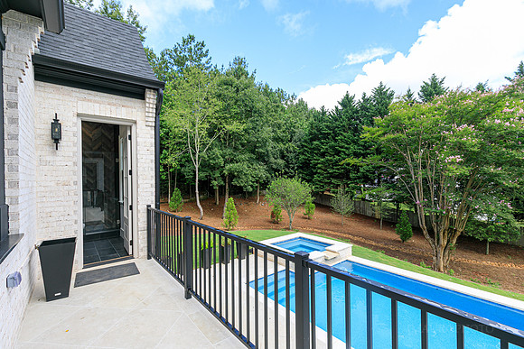 5400 Sargent Rd-82