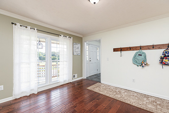 2598 Macland Rd-10