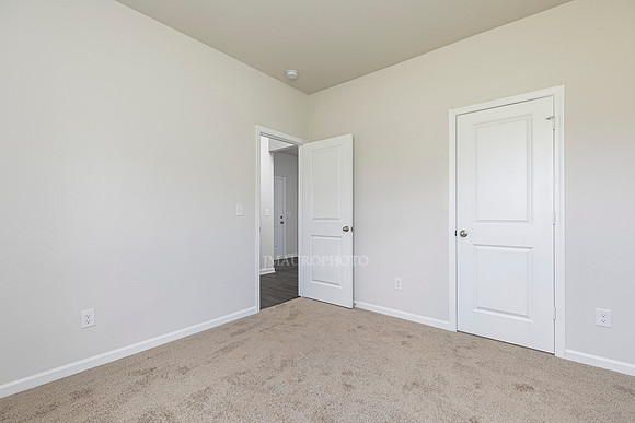 Bedroom 2-2