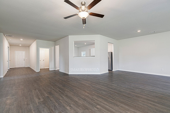 Family Room-4