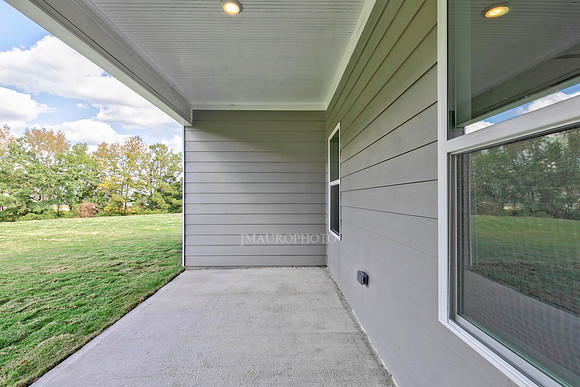 Covered Patio-1