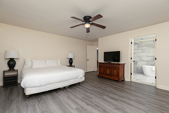 2431 Weatherford Ct-24