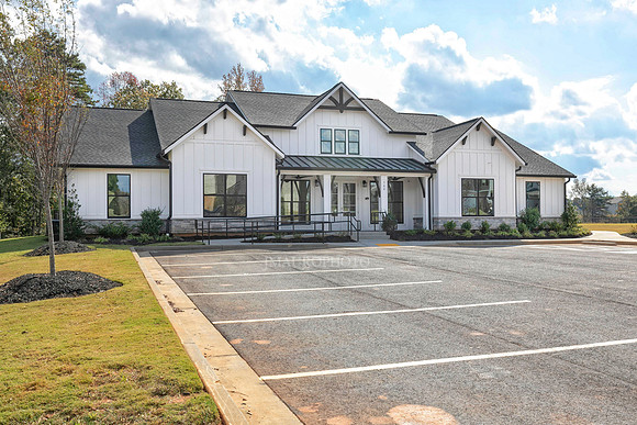 Clubhouse-4