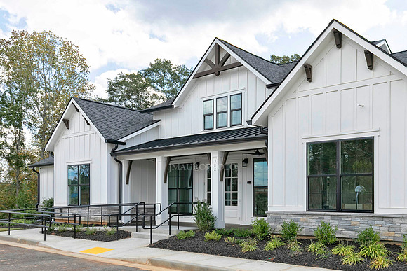 Clubhouse-5