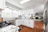 38 Parkside Circle-10