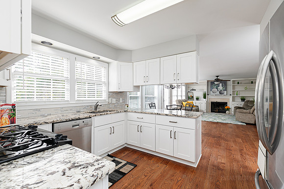 38 Parkside Circle-10