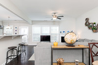 584 Bright St-8