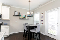 584 Bright St-12