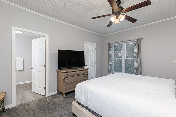 4481 McLain Cir-11