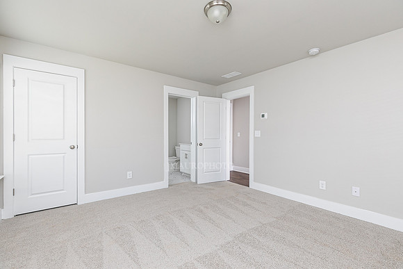 Bedroom 4-2