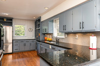 140 Spring Dr-18