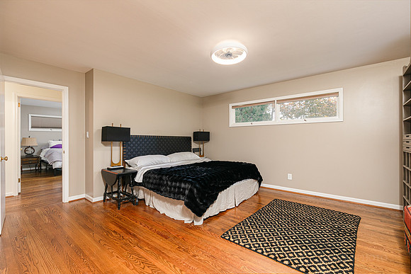 140 Spring Dr-26