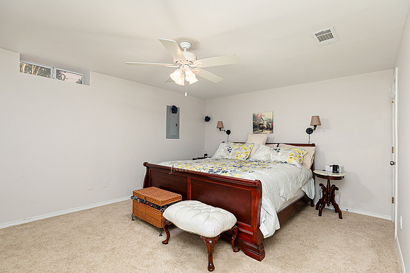 163  Clubhouse Dr-27
