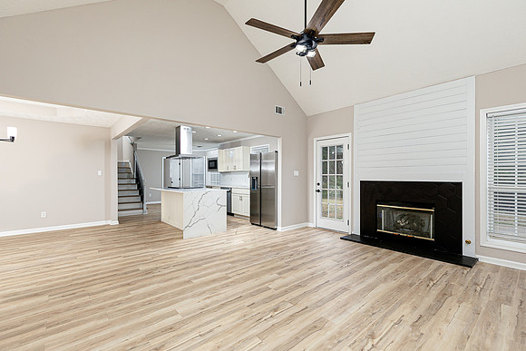 234 Thorne Wood Ln-11