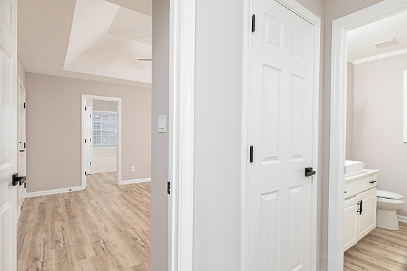 234 Thorne Wood Ln-20