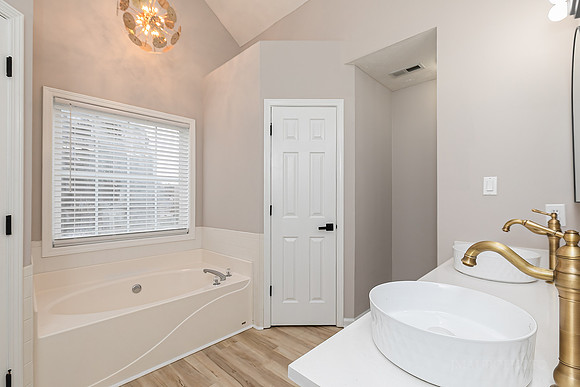 234 Thorne Wood Ln-23