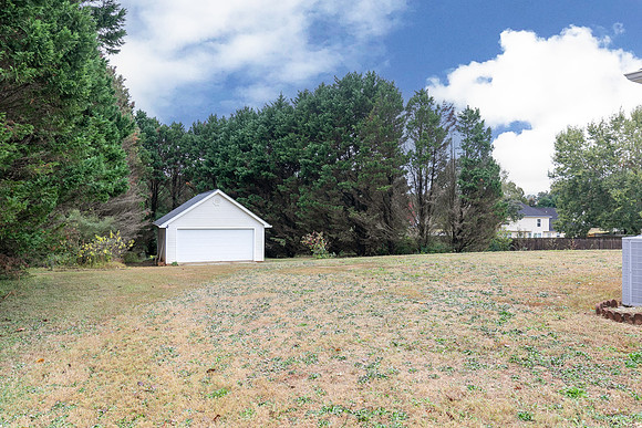 234 Thorne Wood Ln-31