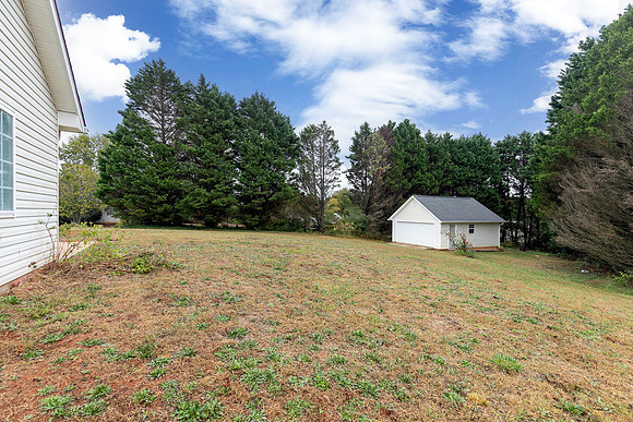 234 Thorne Wood Ln-34