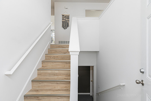 281 Cottonwood Loop-4