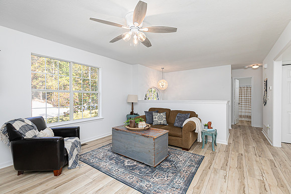 281 Cottonwood Loop-7