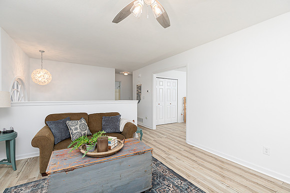281 Cottonwood Loop-14