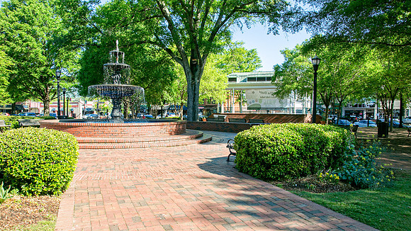 Marietta Square-29
