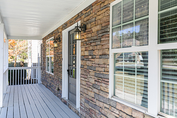 65 Ashford Dr-7
