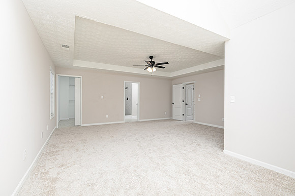 65 Ashford Dr-28