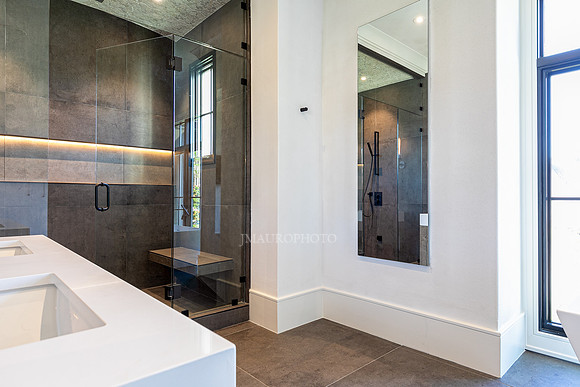 Owner's Bath-3