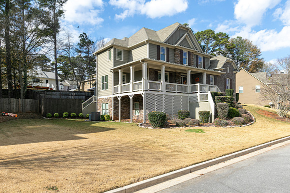 Rockford Ridge Dr-3