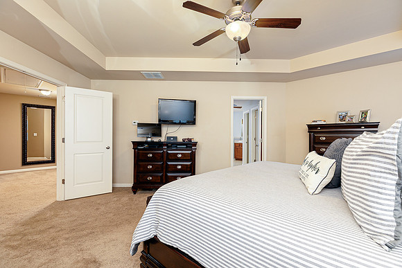 Rockford Ridge Dr-27