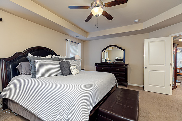 Rockford Ridge Dr-32