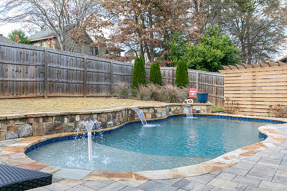 Rockford Ridge Dr-50