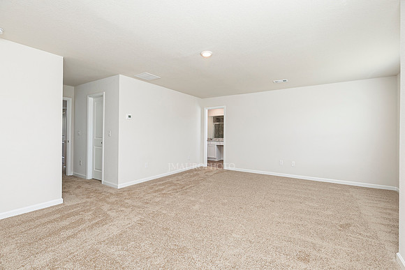 Master Bedroom-2