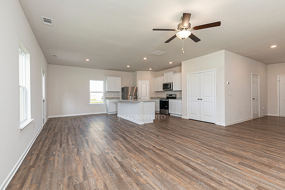 Family Room-2