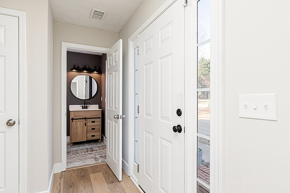 Eagle Glen Way-5