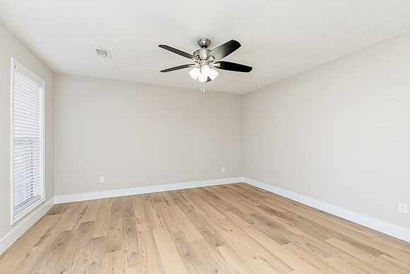 Eagle Glen Way-7