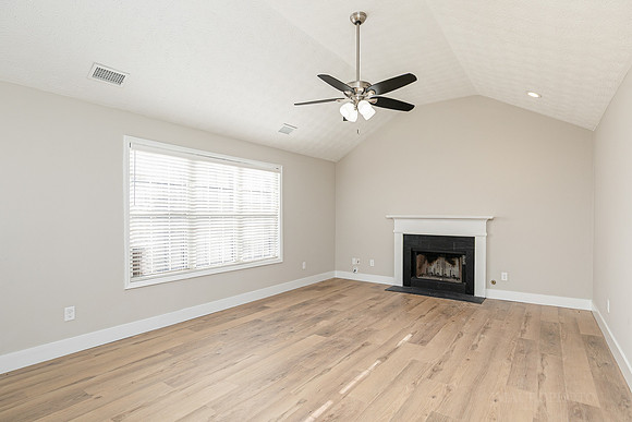 Eagle Glen Way-14