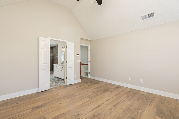 Eagle Glen Way-22