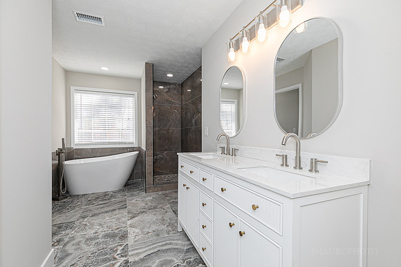 Eagle Glen Way-23