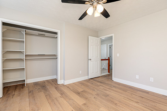 Eagle Glen Way-30