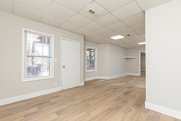 Eagle Glen Way-33