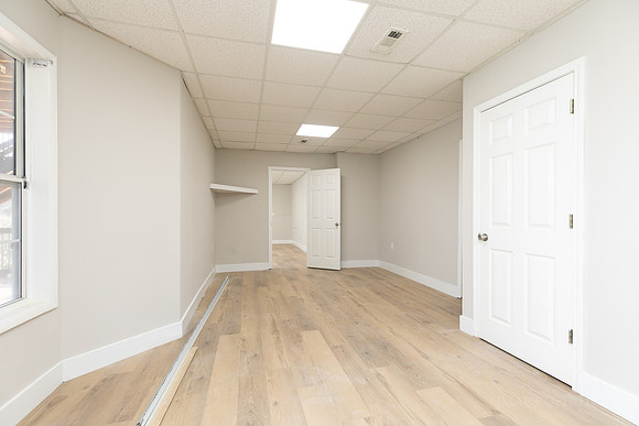 Eagle Glen Way-36