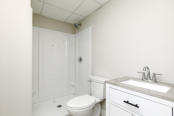 Eagle Glen Way-38