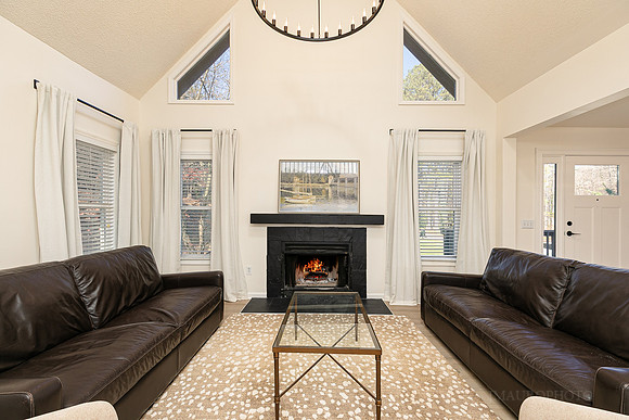 305 Mariner Circle-9