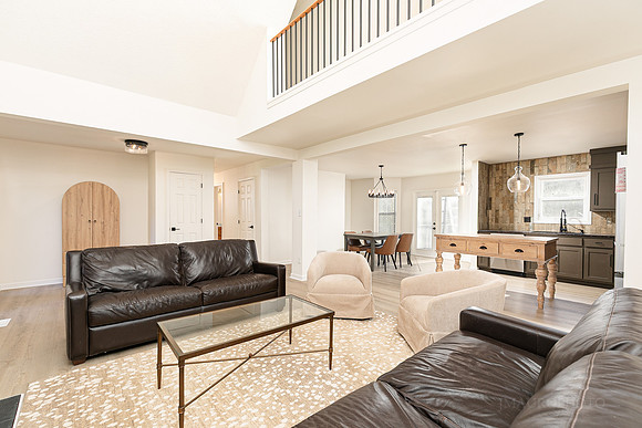 305 Mariner Circle-10