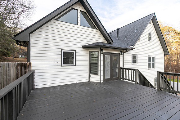 305 Mariner Circle-35